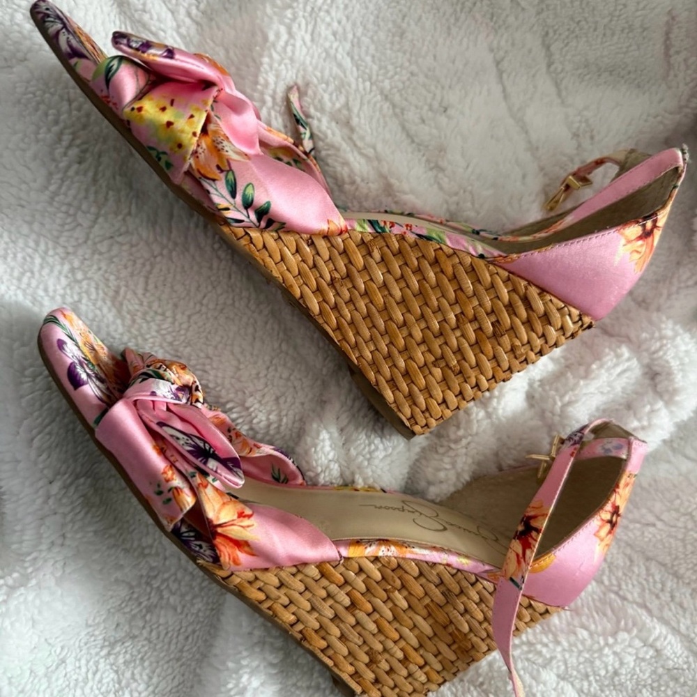 Jessica Simpson Pink Floral Wedge Sandals - Picture 2 of 3